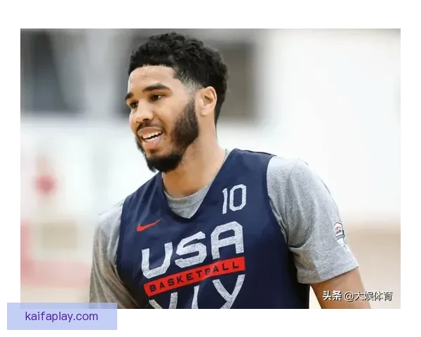 伊森首发回归贡献17分8助攻 队友支持成困境中最大依靠