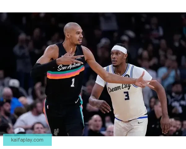 29日NBA前瞻：文班亚马带队挑战雄鹿 76人黄蜂争夺东部第七位